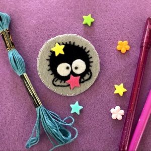 Soot Sprite studio ghibli felt pin brooch patch spirited away